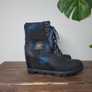 Sorel Lexie Wedge Bootie Plaid Checkered Black Blue Green NL3779-010 Womens 9